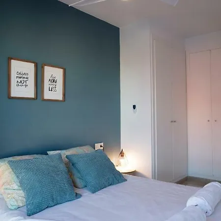 Apartment Beautiful One Bedroom Wifi Near Beach *