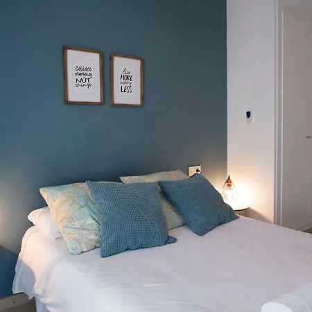 Beautiful One Bedroom Wifi Near Beach * Valencia