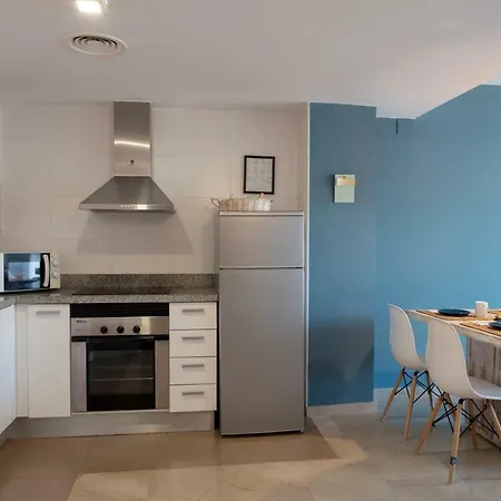 Beautiful One Bedroom Wifi Near Beach Apartment Valencia