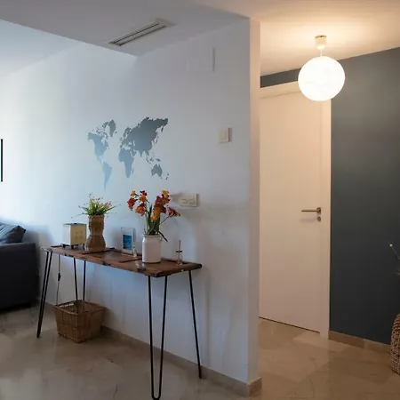 Apartment Beautiful One Bedroom Wifi Near Beach *